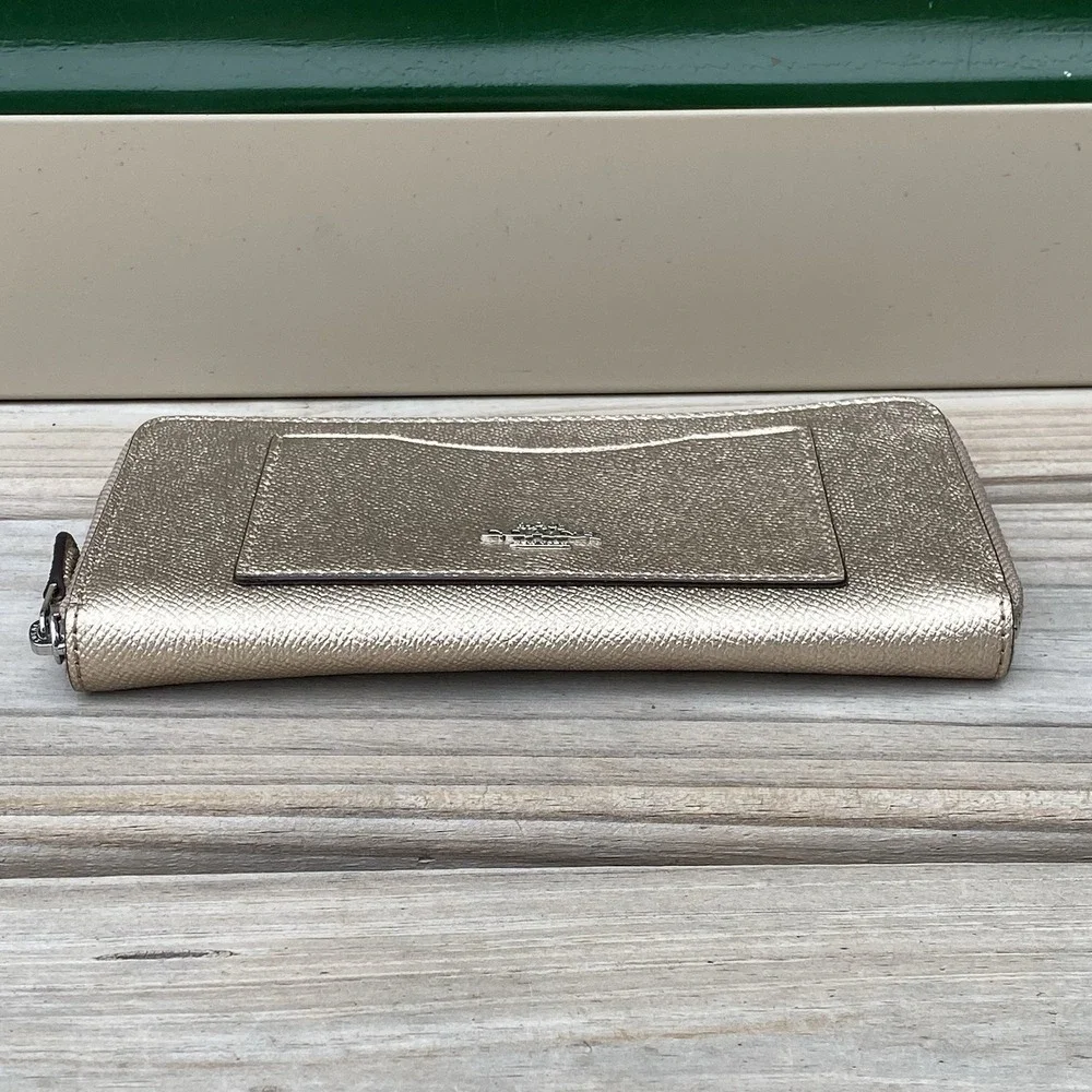 Coach Zip-Around Long Wallet F21068 Metallic Platinum Crossgrain Leather